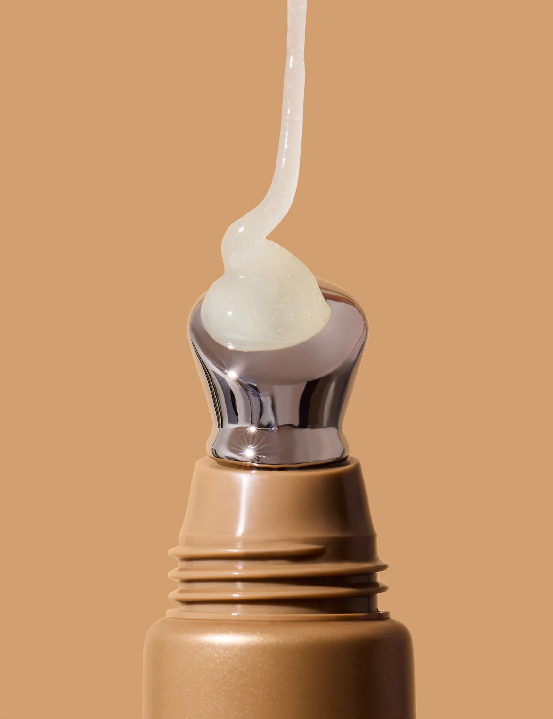 INIKA Organic Lip Serum - Peptide + Ceramide - Image 3