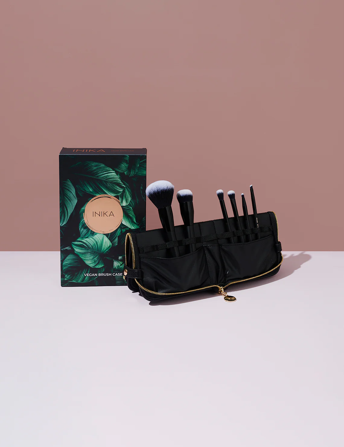 INIKA Organic Vegan Brush Case - Image 4