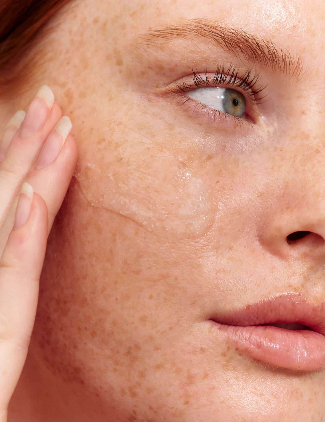 INIKA Organic Phytofuse Renew Exfoliator - Image 4